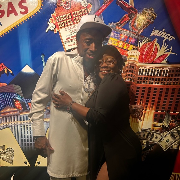 ANOTHER KLEARANCE!!! Dresses Galore and More!!!! HOME OF THE $5 HOLLAS - Picture 8 of 11